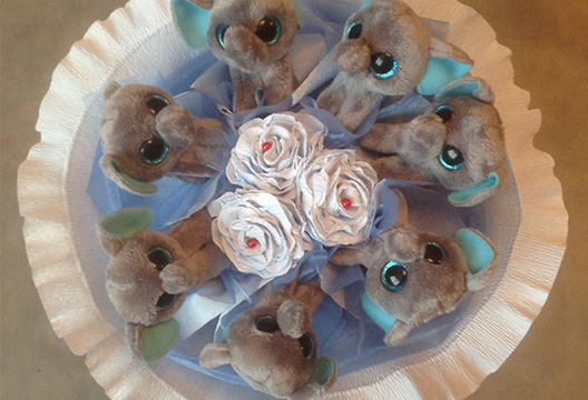 Букет из плюшевых слоников