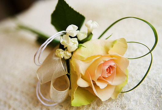 Бутоньерка 103