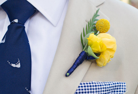 Бутоньерка 47