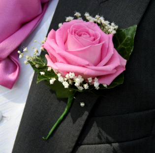 Бутоньерка 61